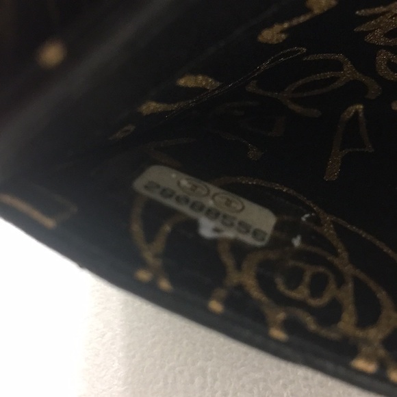 Chanel Classic Flap Card Holder - Picture 8 of 10